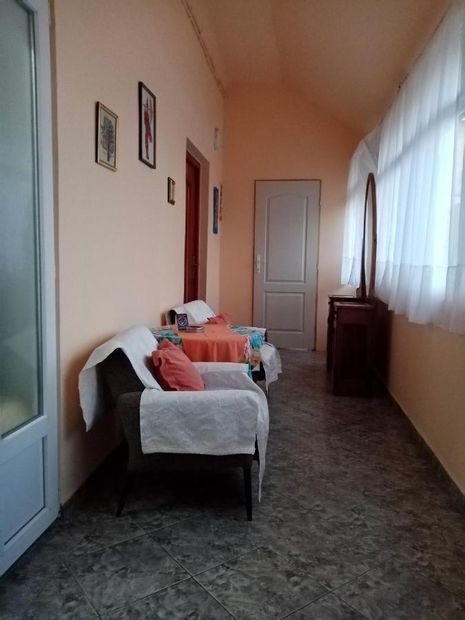 Apartman Dragulj 2 Kula Luaran gambar